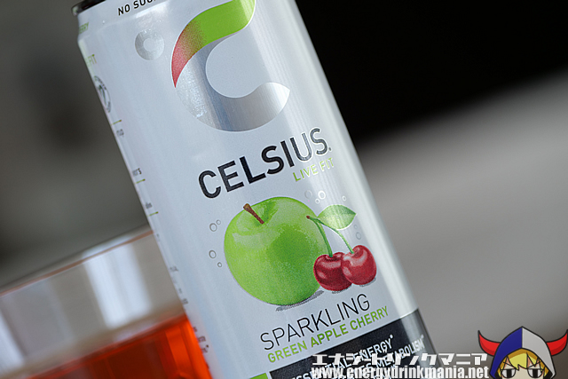 CELSIUS SPARKLING GREEN APPLE CHERRYのデザイン