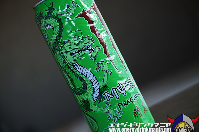 MONSTER ENERGY DRAGON ICED TEA GREEN TEAのデザイン